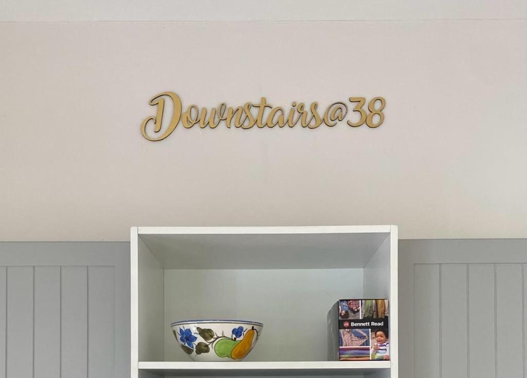 شقة Downstairs @38 بورت اليزابيث المظهر الخارجي الصورة